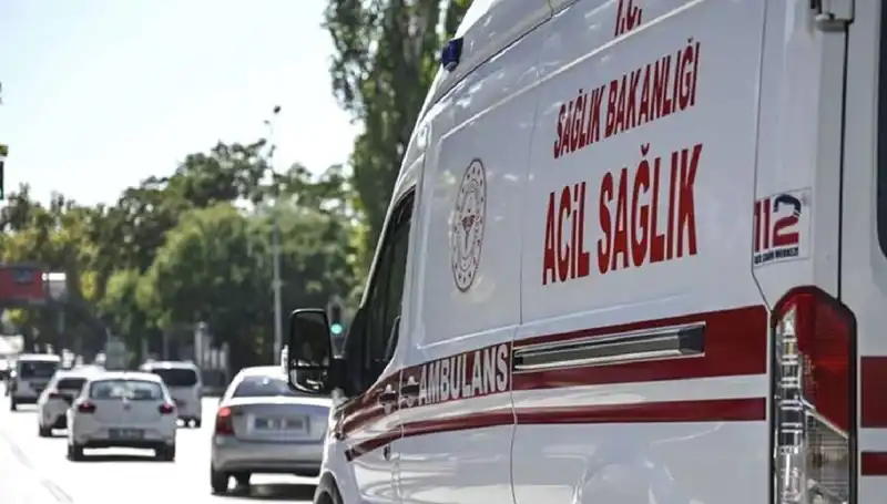 Mangalda Pul Biber Yakan Apartman Sakini, Binayı Tahliye Ettirdi