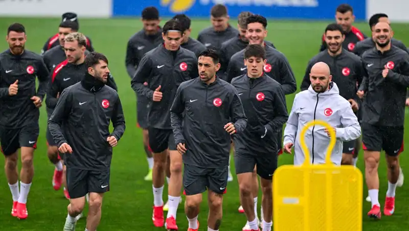 Milli Takım Hazırlıkları Başladı: İki Önemli Futbolcu Kadrodan Çıkartıldı