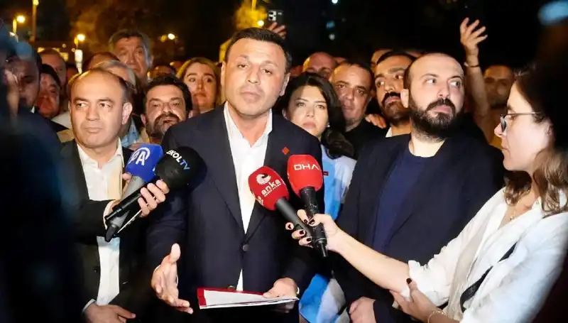 CHP İstanbul İl Başkanı Özgür Çelik, Medyada Yer Alan İddialara Yanıt Verdi